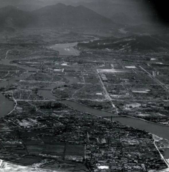 Άγνωστες φωτογραφίες από τον βομβαρδισμό της Χιροσίμα που δεν είχε δει κανείς μέχρι σήμερα - Εικόνα 4