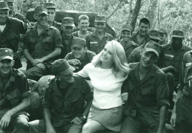 Η άλλη πλευρά του πολέμου στο Βιετνάμ - Εικόνα 40