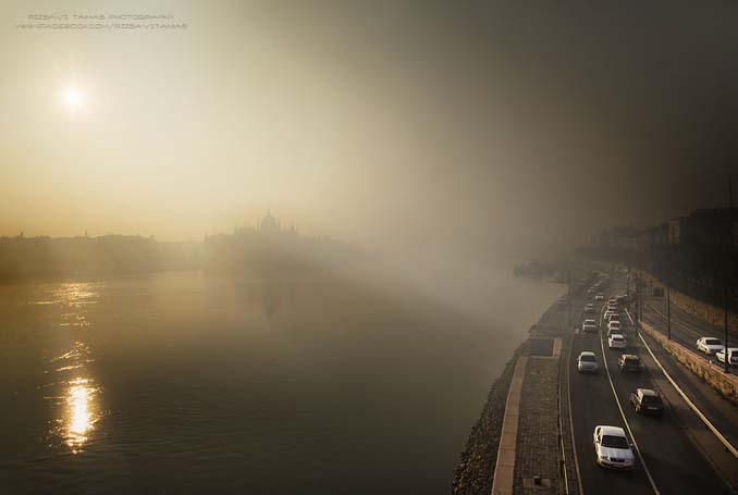 Η Ατμοσφαιρική Βουδαπέστη Αναδύεται Μέσα από την Ομίχλη - Εικόνα 3