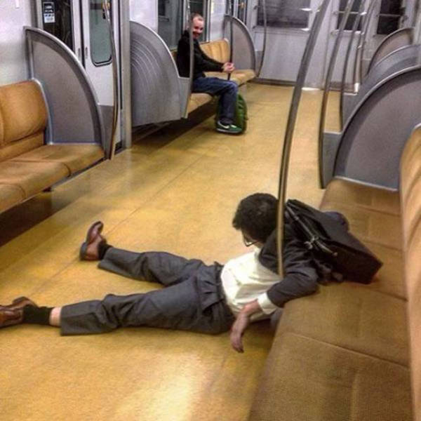 Βρε τι συναντάει κανείς στο μετρό…(μέρος 2ο) - Εικόνα 11