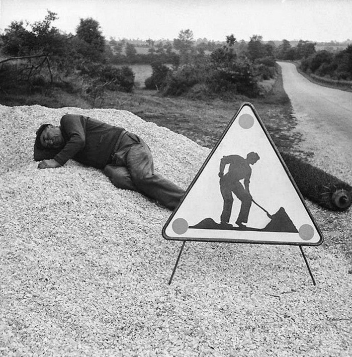 40 χιουμοριστικές φωτογραφίες από τους δρόμους της Γαλλίας του 1950 και 1960 - Εικόνα 35