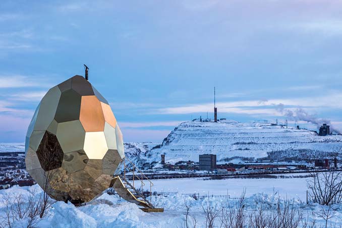 Τι δουλειά μπορεί να έχει ένα ολόχρυσο...αυγό στην μέση του Αρκτικού κύκλου - Εικόνα 5