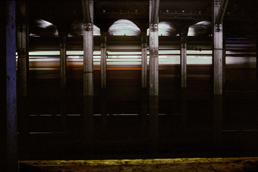 Σπάνιες και ακυκλοφόρητες μέχρι σήμερα φωτογραφίες από τον υπόγειο της Νέας Υόρκης - Εικόνα 28