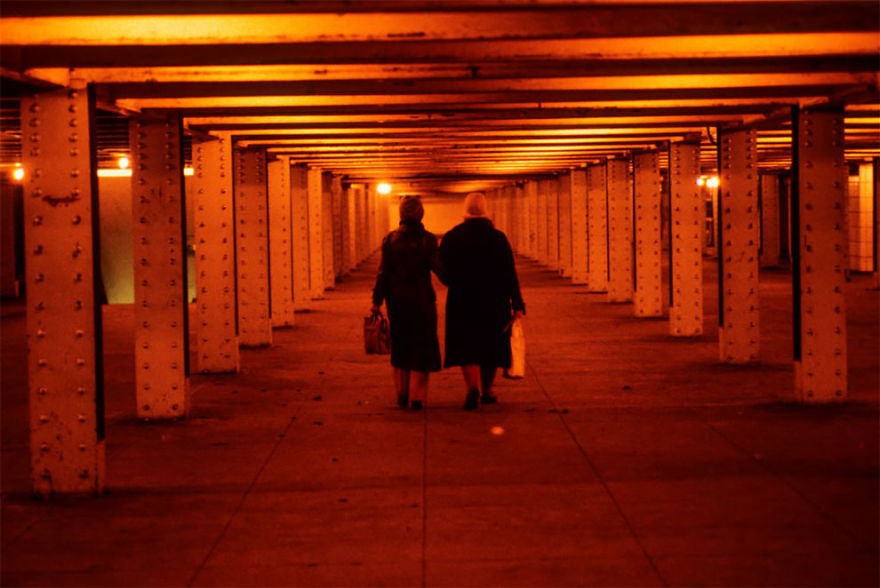 Σπάνιες και ακυκλοφόρητες μέχρι σήμερα φωτογραφίες από τον υπόγειο της Νέας Υόρκης - Εικόνα 7