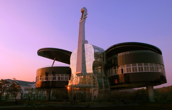 Το πιο εντυπωσιακό μουσικό σχολείο στην Κίνα είναι «μουσικό όργανο» - Εικόνα 3