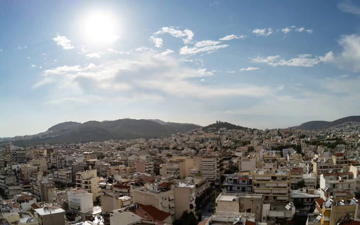 Το υπέροχο ουράνιο τόξο στον ουρανό της Αθήνας μετά τη βροχή - Εικόνα 4