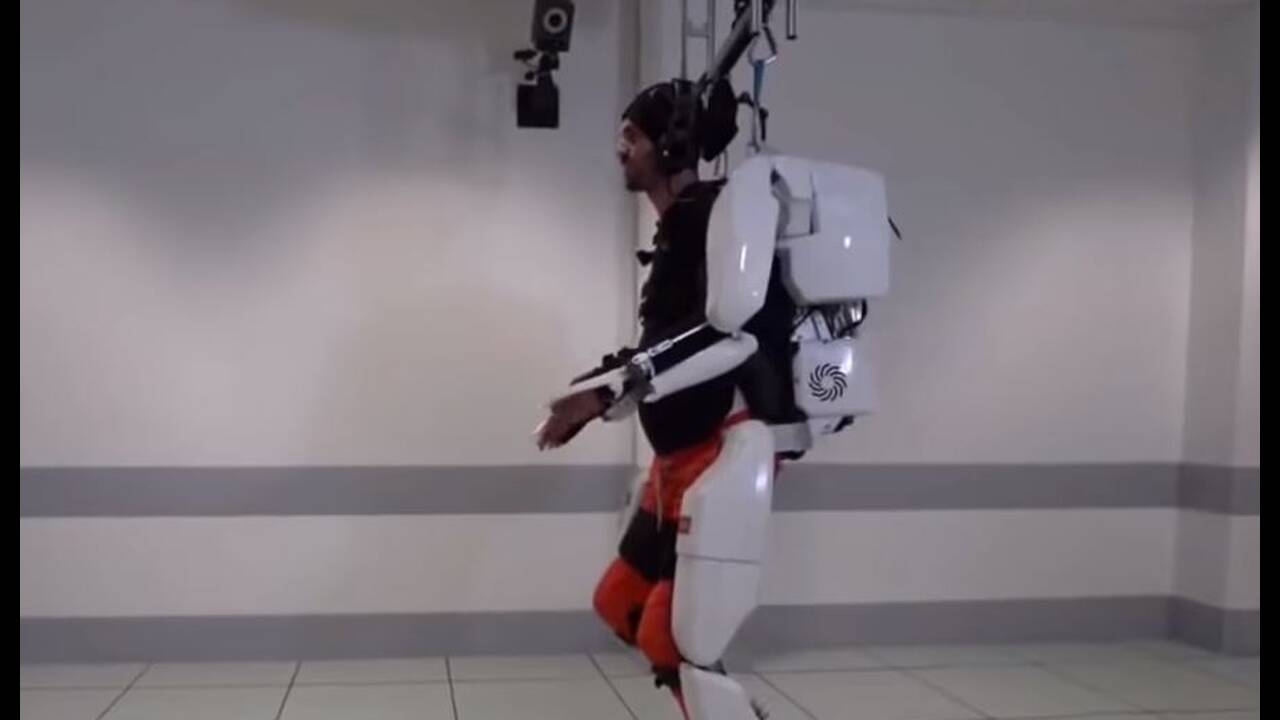 Το «θαύμα» της ρομποτικής: Τετραπληγικός άντρας περπατάει με τη σκέψη του - Εικόνα 5