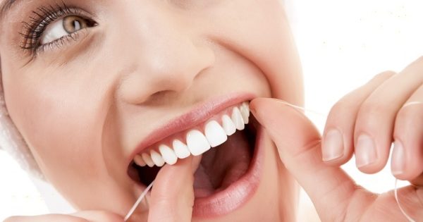 Σωστή περιποίηση δοντιών – 5 Βασικές συμβουλές