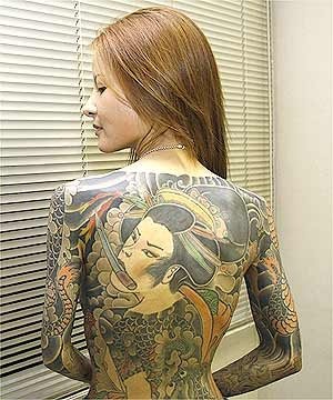 Η ιστορία των tattoo μέσα από τις χιλιετίες: Τα τατουάζ που ξεχώριζαν τους γενναίους απ΄ τους δειλούς, τους εγκληματίες από τους έντιμους...
