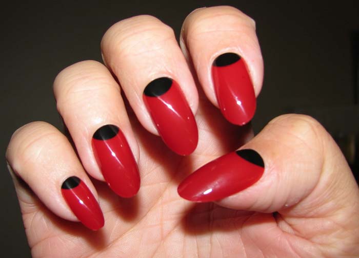 Κόκκινα νύχια: 25+1 υπέροχες προτάσεις για μανικιούρ στο χρώμα που λατρεύουν οι άνδρες