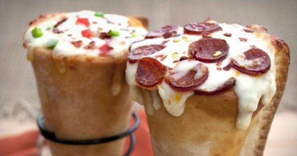 17 πεντανόστιμες παραλλαγές της πίτσας που θα σας κάνουν… κλικ στον ουρανίσκο! [Εικόνες]