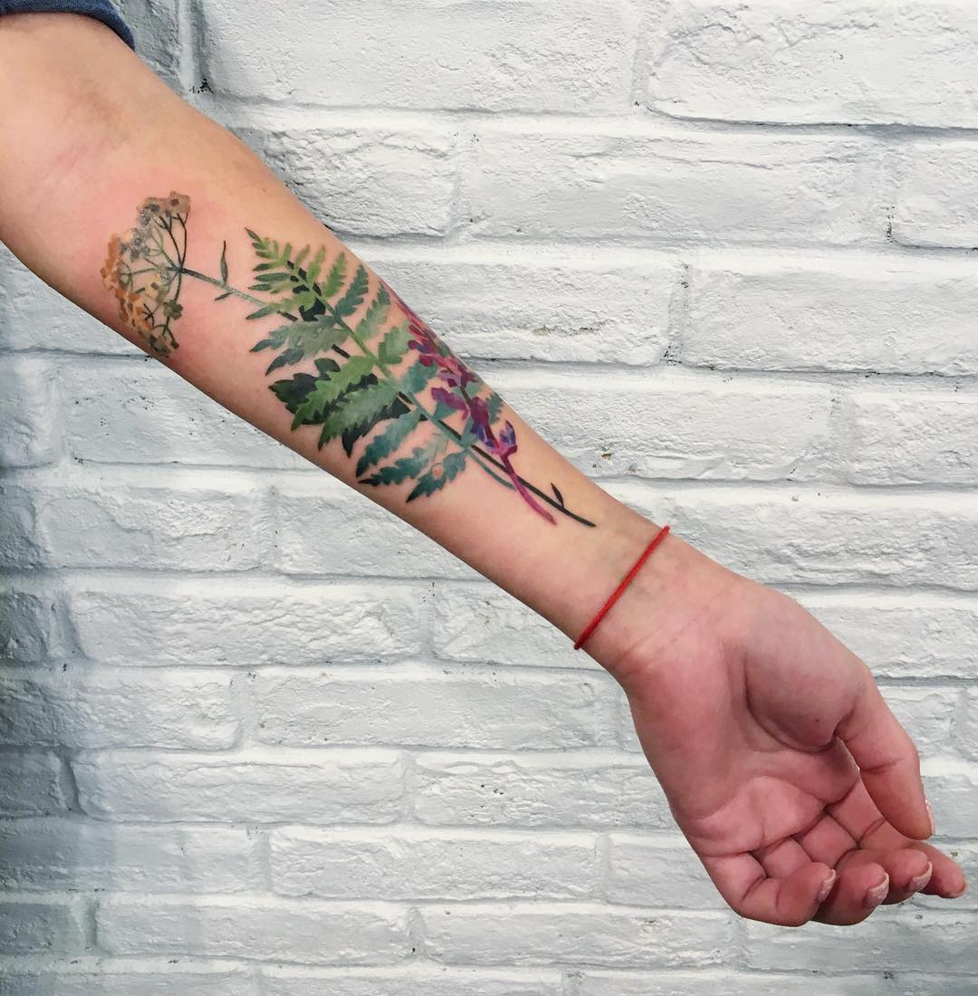 Tattoo Artist Χρησιμοποιεί Αληθινά Φύλλα και Λουλούδια για Μοναδικά Τατουάζ...! - Εικόνα 11