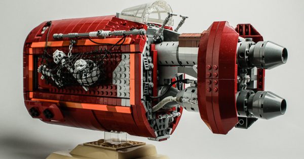 Τύπος κατασκευάζει ακριβή αντίγραφα των οχημάτων στο Star Wars απο Lego