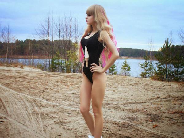 Εσείς γνωρίζετε τη Ρωσίδα Barbie;