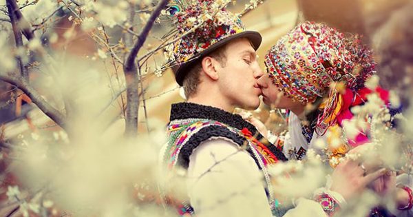 Γαμήλιες παραδοσιακές φορεσιές ανά τον κόσμο