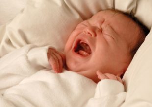 Τα μωρά στη Γερμανία κλαίνε με προφορά