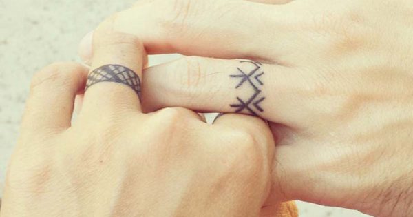 Μοναδικά τατουάζ αποκλειστικά για ζευγάρια