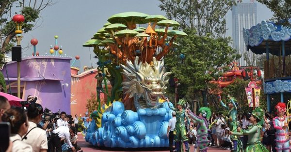 Το θεματικό πάρκο των Κινέζων που ανταγωνίζεται την Disney