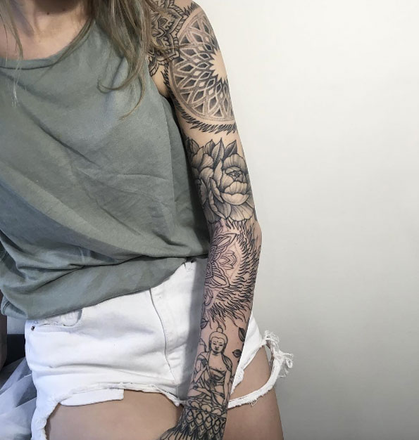 40 προτάσεις για γυναικείο tattoο "μανίκι"