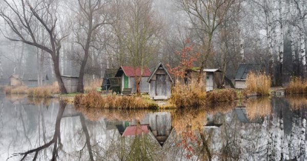 Ουγγαρία: Η Λίμνη που ΠΑΓΩΣΕ ΣΤΟΝ ΧΡΟΝΟ