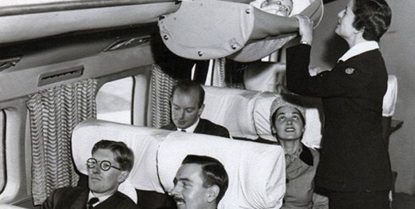 Πώς ταξίδευαν τα μωρά στο αεροπλάνο το 1950;