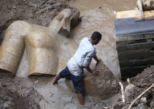 Γιγάντιο Άγαλμα του Ραμσή Β' ηλικίας 3000 ετών, Ανακαλύφθηκε σε φτωχογειτονιά του Καΐρου