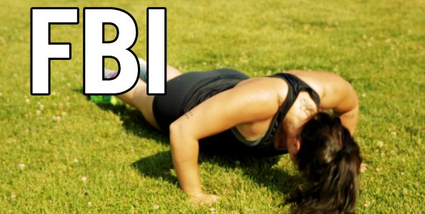 Καθημερινές Γυναίκες Δοκιμάζουν την γυμναστική του FBI!