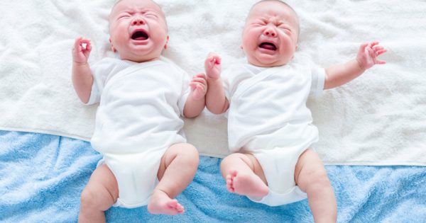 Σε ποια χώρα γεννιούνται τα ΠΙΟ κλαψιάρικα μωρά;